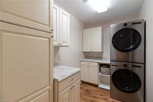 438 Valleymeade Dr, Kernersville, NC 27284 - Photo 21