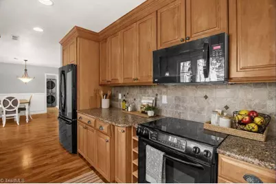 438 Valleymeade Drive, Kernersville, NC 27284 - Photo 17