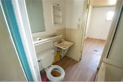 3425 Martin Avenue, Greensboro, NC 27405 - Photo 39