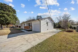 115 Eastway Ln, Graham, NC 27253 - Photo 31