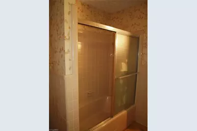 206 Oak Leaf Road, Asheboro, NC 27205 - Photo 11