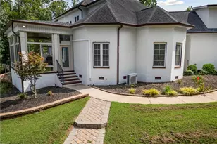 1326 Lochshire Dr, Burlington, NC 27215 - Photo 45