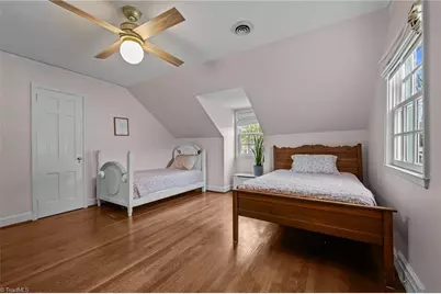 124 Beverly Place, Greensboro, NC 27403 - Photo 35