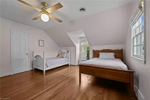 124 Beverly Pl, Greensboro, NC 27403 - Photo 35