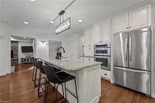 124 Beverly Pl, Greensboro, NC 27403 - Photo 21