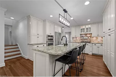 124 Beverly Place, Greensboro, NC 27403 - Photo 19