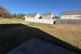 1907 Northrop Dr, Whitsett, NC 27377 - Photo 23