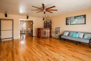 1108 Gatehouse Rd, High Point, NC 27262 - Photo 3