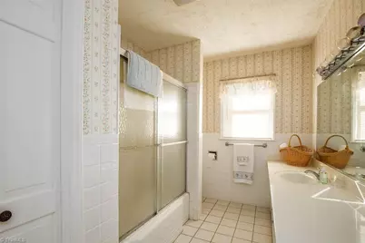 1519 McGuinn Drive, High Point, NC 27262 - Photo 7