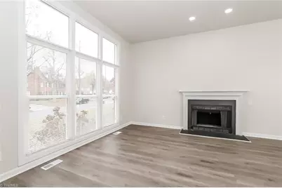 9 Oliver Court, Greensboro, NC 27406 - Photo 5