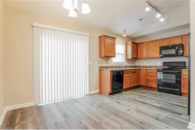 3915 Bluestem Drive, Greensboro, NC 27405 - Photo 5