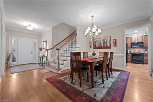 5511 7 Gates Dr, Greensboro, NC 27410 - Photo 5