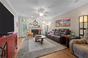 5511 7 Gates Dr, Greensboro, NC 27410 - Photo 7