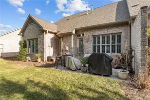 5511 7 Gates Dr, Greensboro, NC 27410 - Photo 31