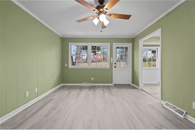 2403 Four Seasons Boulevard, Greensboro, NC 27407 - Photo 7