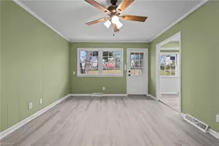 2403 Four Seasons Blvd, Greensboro, NC 27407 - Photo 7