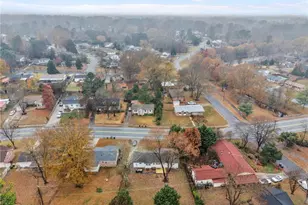 2403 Four Seasons Blvd, Greensboro, NC 27407 - Photo 41