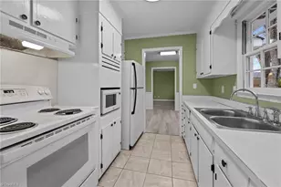 2403 Four Seasons Blvd, Greensboro, NC 27407 - Photo 5