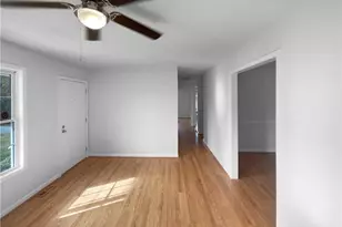 1119 Picard St, Greensboro, NC 27405 - Photo 7