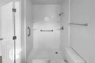 1119 Picard St, Greensboro, NC 27405 - Photo 15