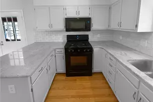 1119 Picard St, Greensboro, NC 27405 - Photo 5