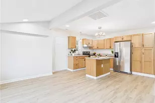 211 5th Ave, Mayodan, NC 27027 - Photo 7