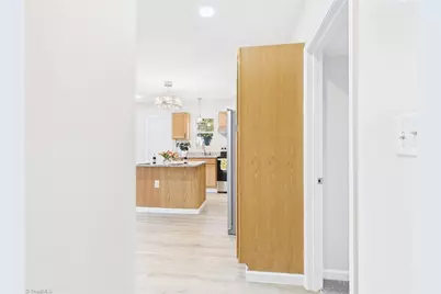 211 5th Avenue, Mayodan, NC 27027 - Photo 11