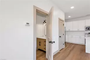 2119 24th St Ln SE, Hickory, NC 28602 - Photo 19