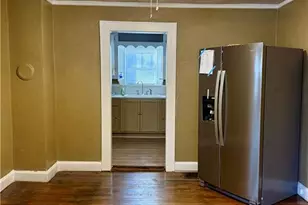 413 Greenwood Dr, High Point, NC 27262 - Photo 7