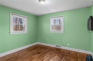 133 South St, Elkin, NC 28621 - Photo 15