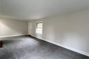 1407 Oak St, Greensboro, NC 27403 - Photo 5