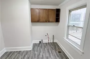 1407 Oak St, Greensboro, NC 27403 - Photo 11