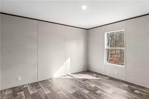 251 Center Ln, Thurmond, NC 28683 - Photo 23