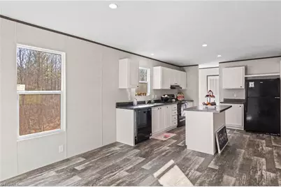 251 Center Lane, Thurmond, NC 28683 - Photo 9