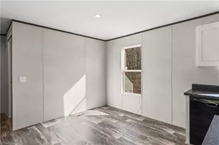 251 Center Ln, Thurmond, NC 28683 - Photo 11