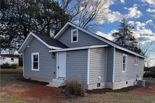 132 Oak Grove Rd, Elkin, NC 28621 - Photo 7