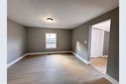 132 Oak Grove Road, Elkin, NC 28621 - Photo 5