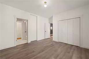 207 W Holt St, Burlington, NC 27217 - Photo 19