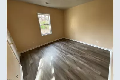 1512 Perkins Street, Greensboro, NC 27401 - Photo 9