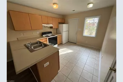 1512 Perkins Street, Greensboro, NC 27401 - Photo 5