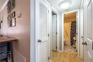 1135 Glendale Dr, Greensboro, NC 27406 - Photo 25