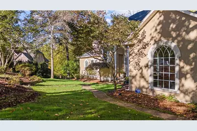 2908 Maggie Court, High Point, NC 27262 - Photo 3