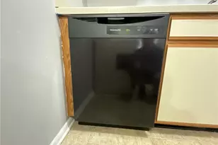 3830 Country Club Rd, Winston-Salem, NC 27104 - Photo 11