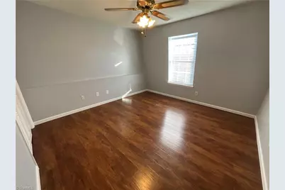 3830 Country Club Road #L, Winston-Salem, NC 27104 - Photo 7