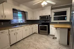 139 East Side Dr, Mount Airy, NC 27030 - Photo 3