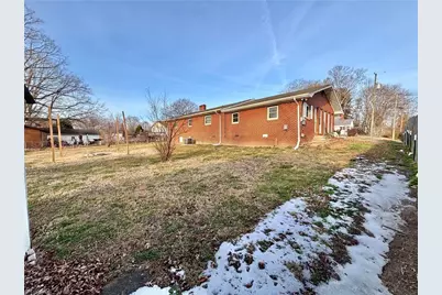 139 E Side Drive, Mount Airy, NC 27030 - Photo 35