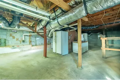 1707 Brookwood Drive, Winston-Salem, NC 27106 - Photo 37