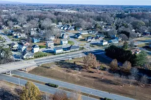 1707 Brookwood Dr, Winston-Salem, NC 27106 - Photo 39