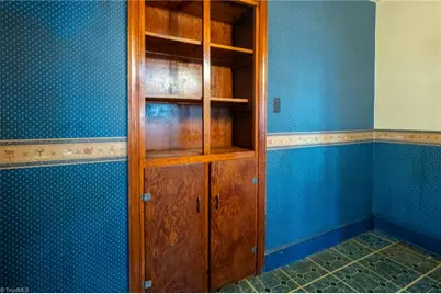 1707 Brookwood Drive, Winston-Salem, NC 27106 - Photo 17