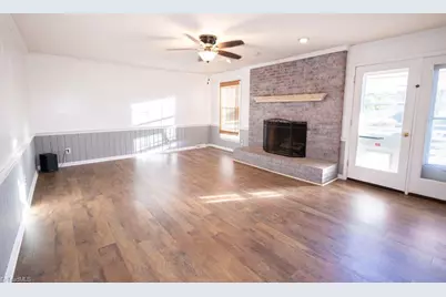 6017 Woods Edge Lane, Kernersville, NC 27284 - Photo 11